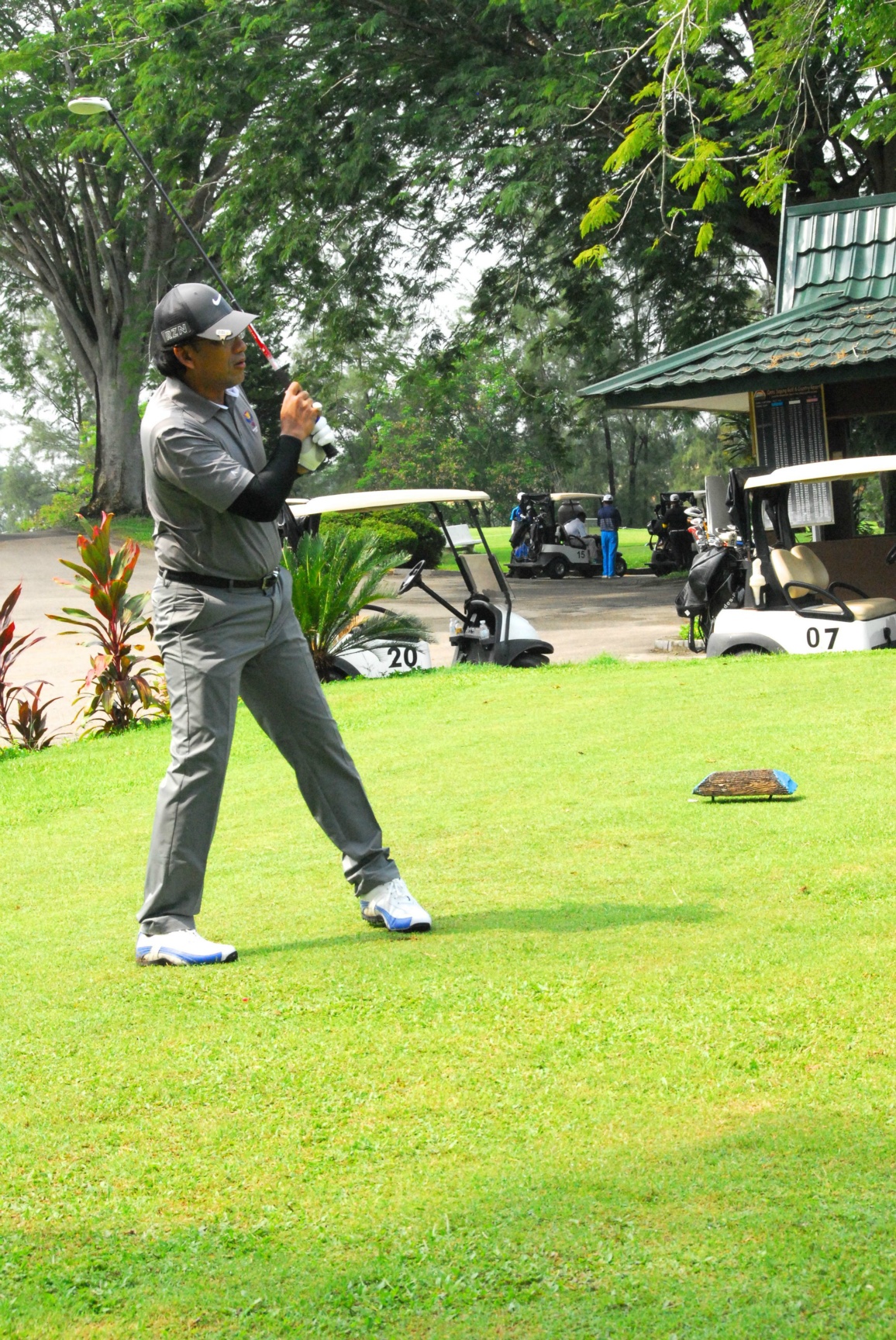 PRO15 157 GOLF DSC 0418.JPG